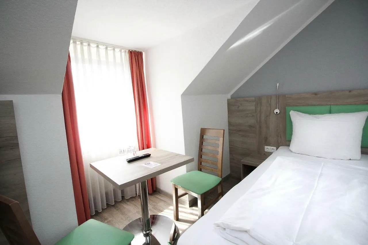 Hotel Pension Koeberl Munich 3*,  Allemagne